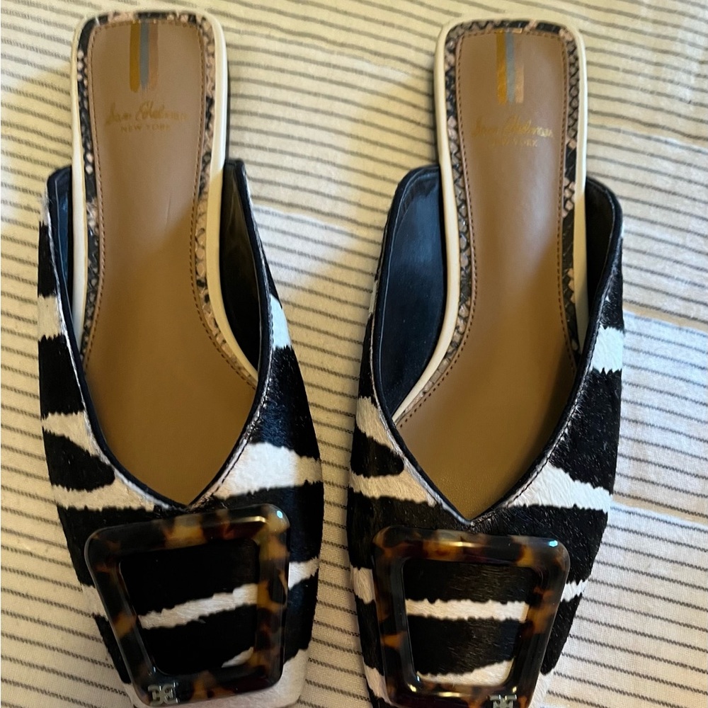 Sam Edelman Black and White Mules with Tortoise Accent